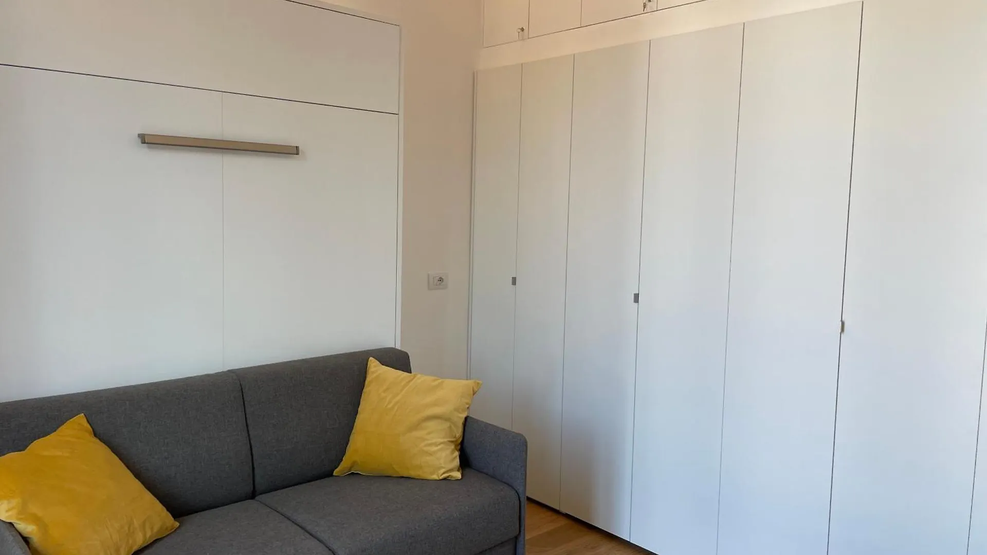 Apartment Studio Paoli Milan