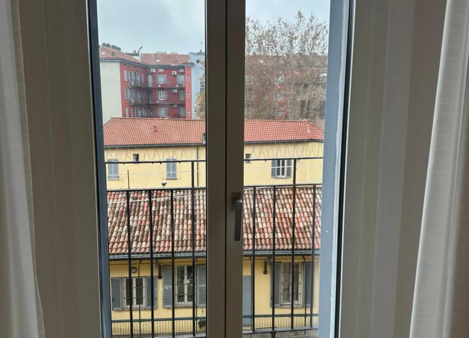Studio Paoli Milan Apartment